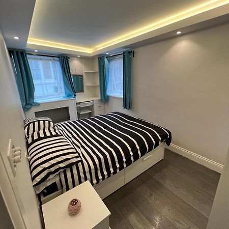 Lovely Chelsea Entire Apartment London City ภายนอก รูปภาพ